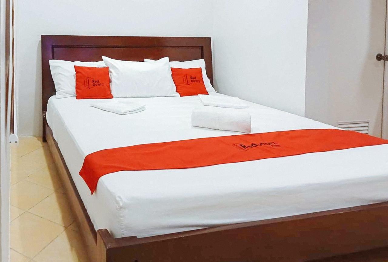 Reddoorz At David'S Travellers Inn Cavite General Trias  Ngoại thất bức ảnh